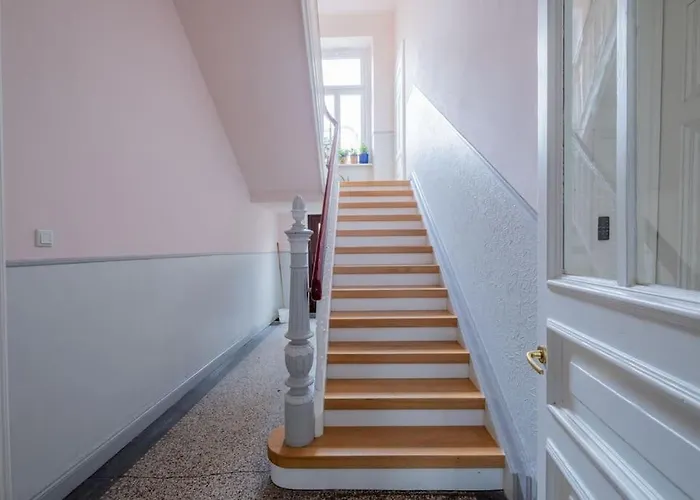 Design Altbautraum In Der - Naehe Dus & Dortmund & Koeln & Essen