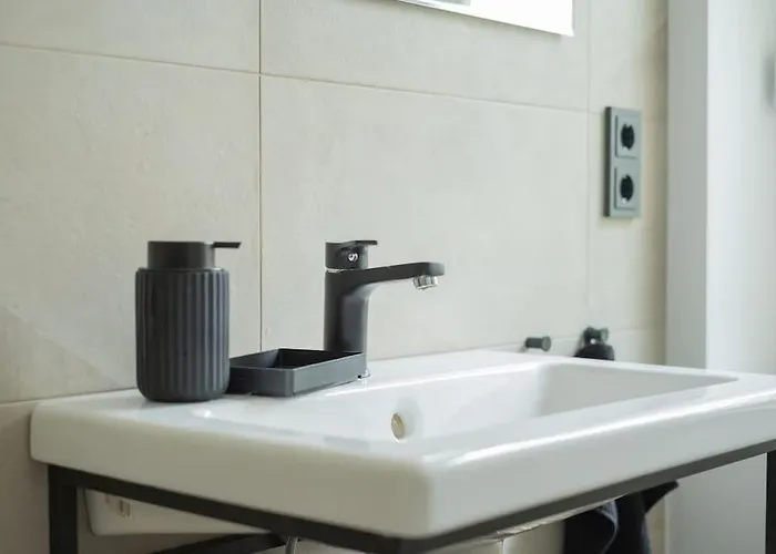 Design Altbautraum In Der - Naehe Dus & Dortmund & Koeln & Essen Appartement *