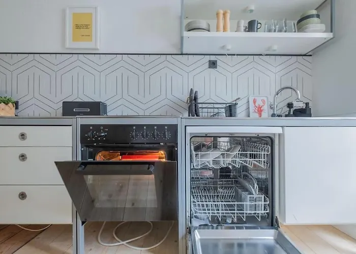 Appartement Design Altbautraum In Der - Naehe Dus & Dortmund & Koeln & Essen Wuppertal